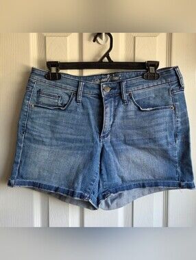 Universal Thread Light Blue Denim Jean Shorts